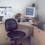 neat-desk-274258-m